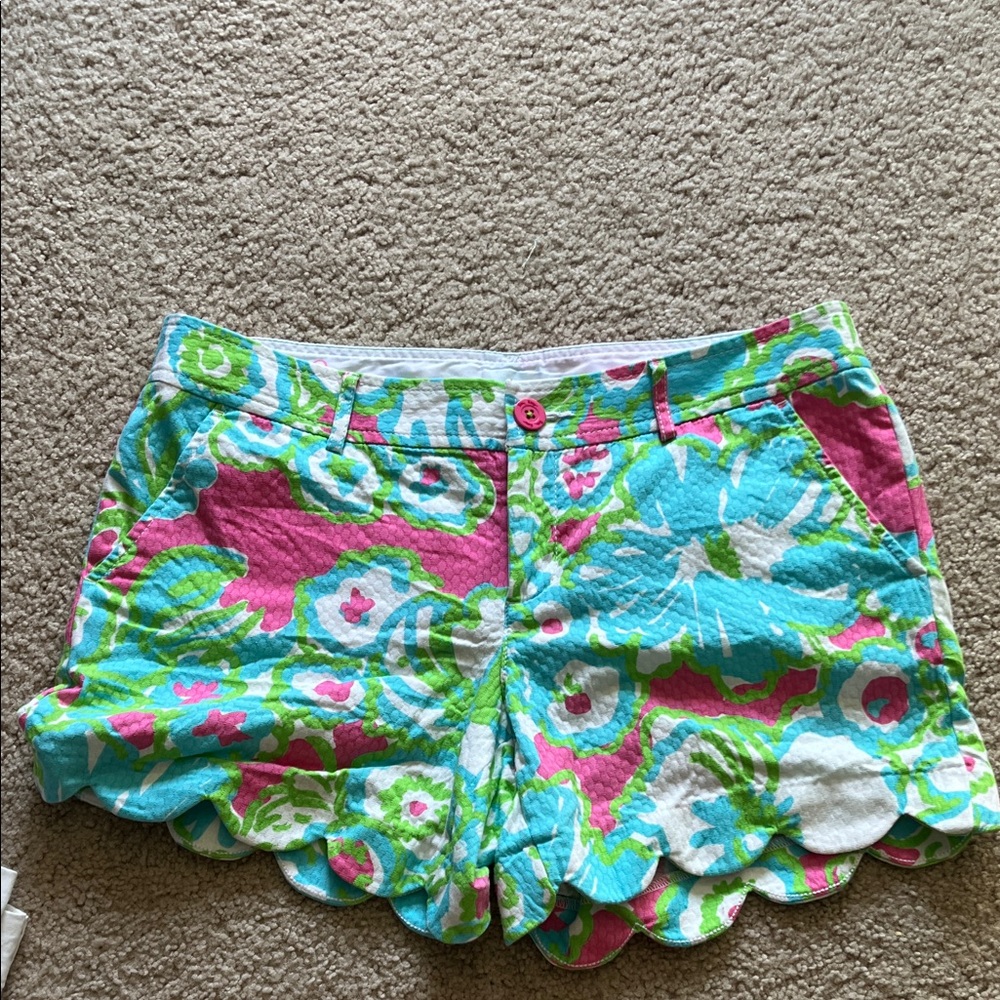 Lilly Pulitzer buttercup shorts